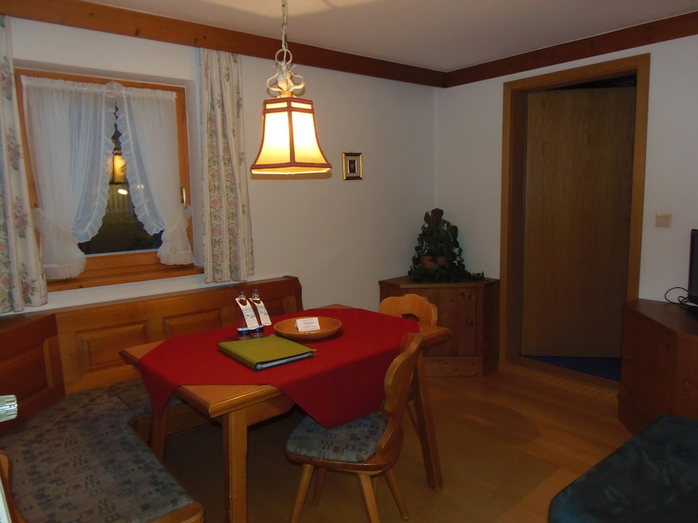 Apartment, Annex Building photo 3
