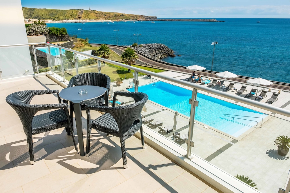 Suite, Sea View (3 People) photo 3