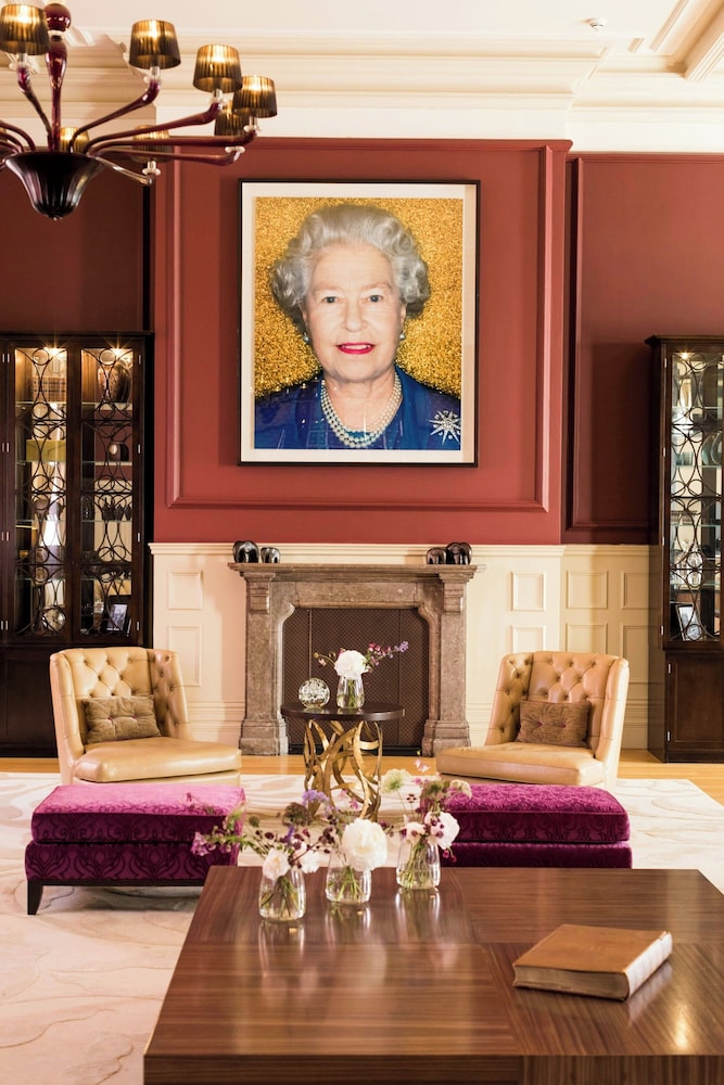 Royal Suite, 3 Bedrooms thumbnail 6