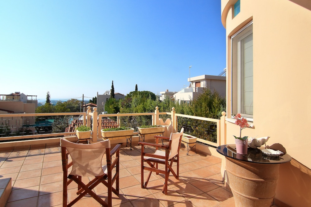 Classic Villa, 3 Bedrooms, Private Pool, Garden Area (7 Bedrooms) photo 3
