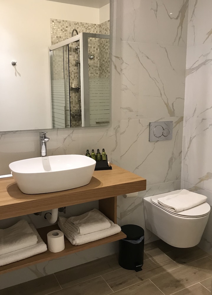 Junior Suite - Photo 3