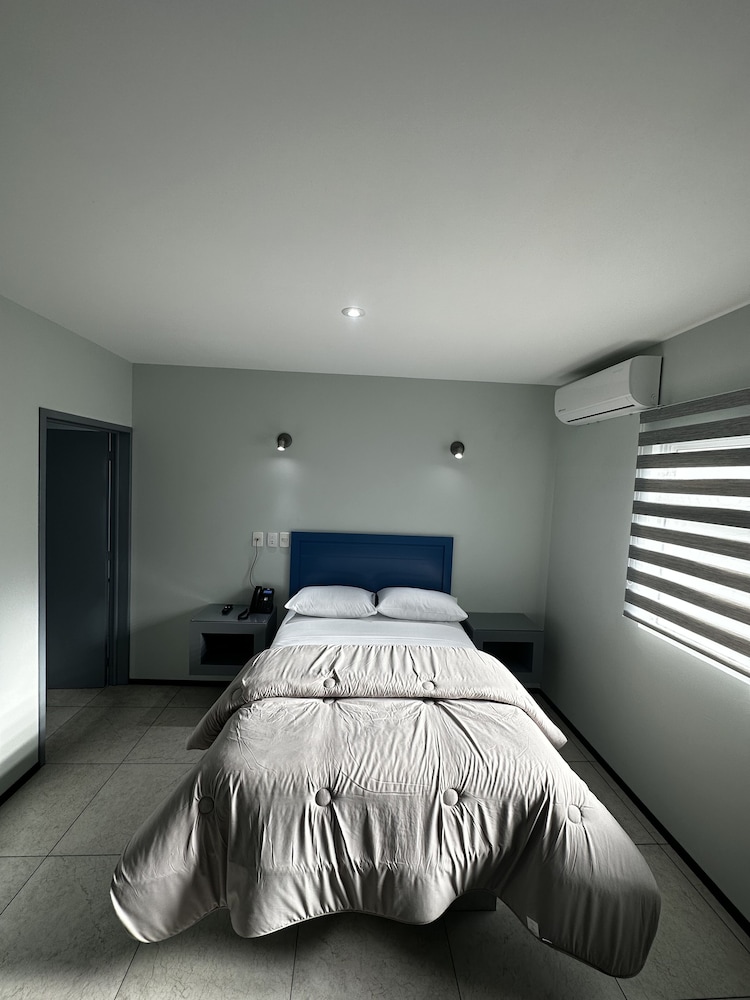 Executive Room photo 3