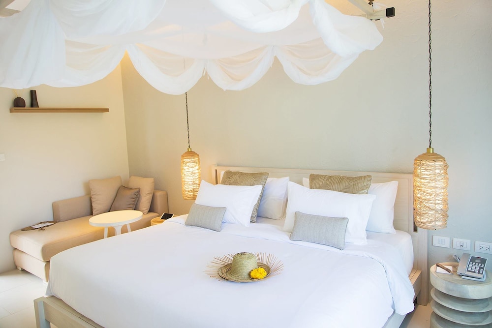 Oriental Room Double Bed photo 3