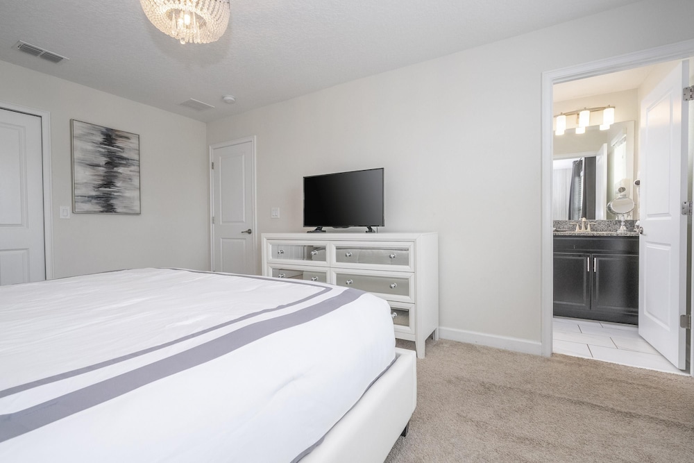 Storey Lake NEW Game Room Private Pool Free Water Park Shuttle, 사진 38