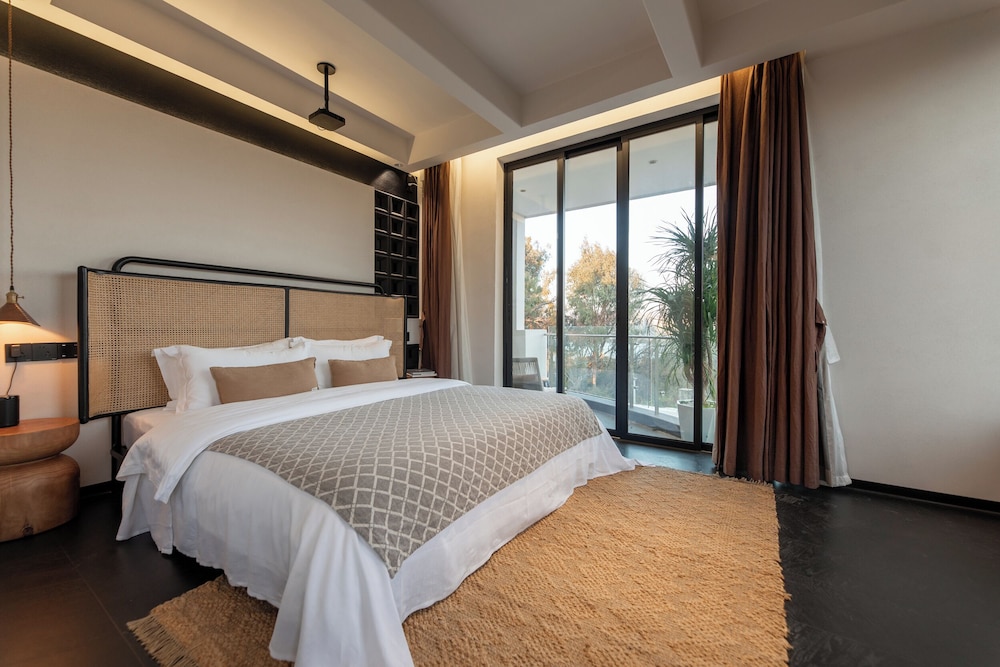 City Double Room, Balcony, Garden View photo 1