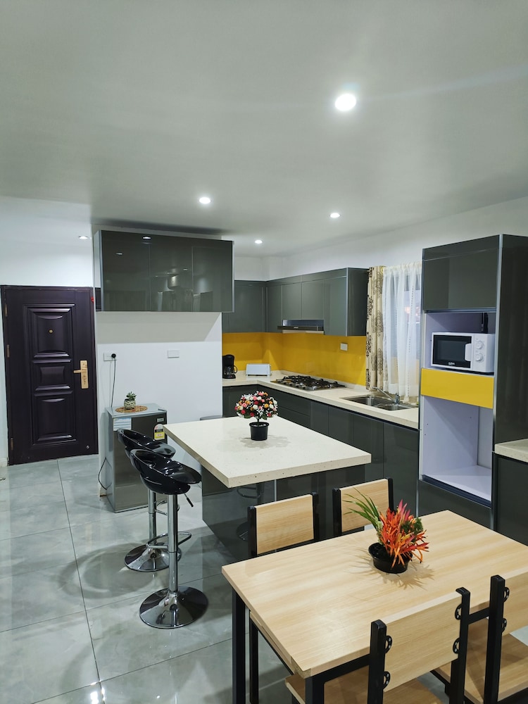 Family Apartment photo 3