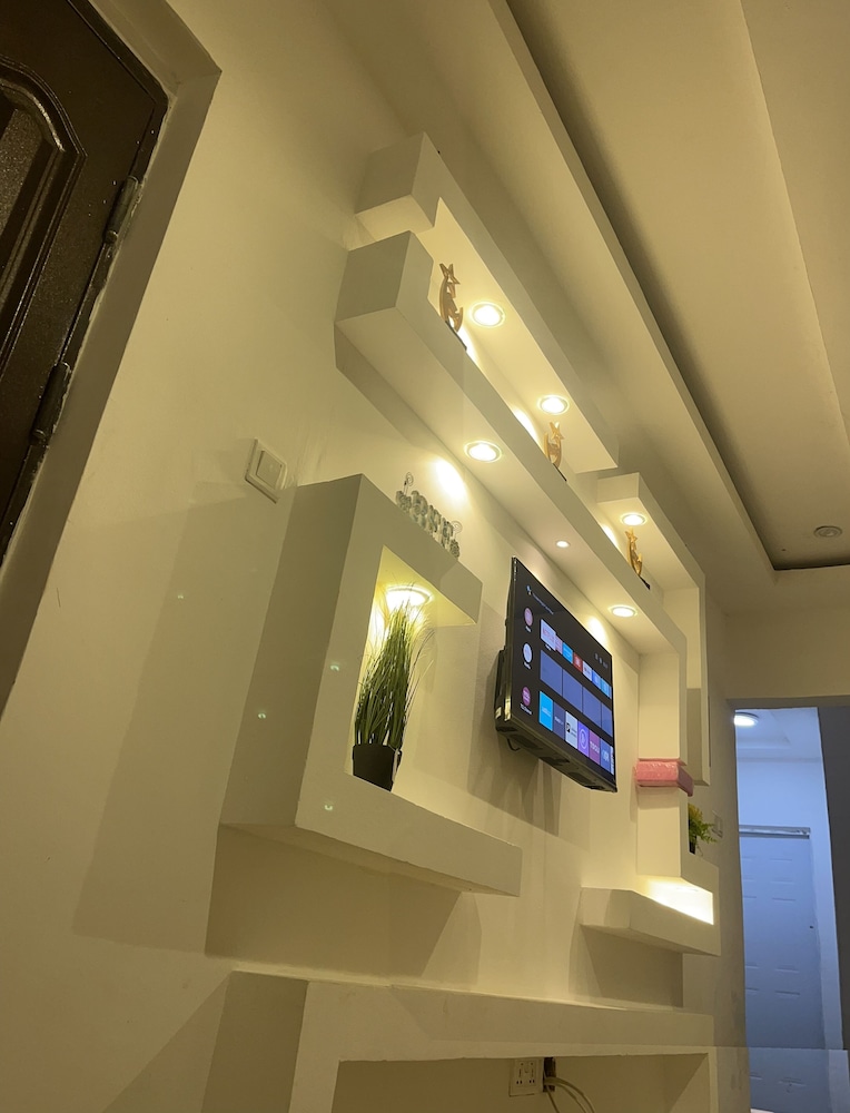 Luxury Apartment photo 3