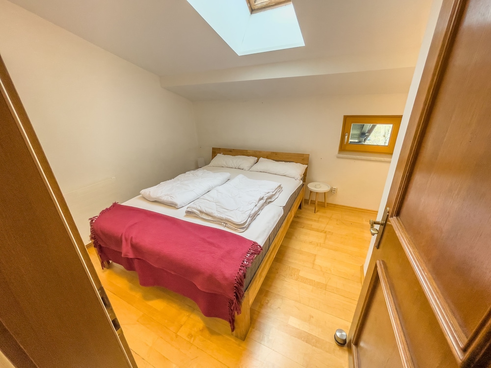 Comfort Apartment, Mountainside