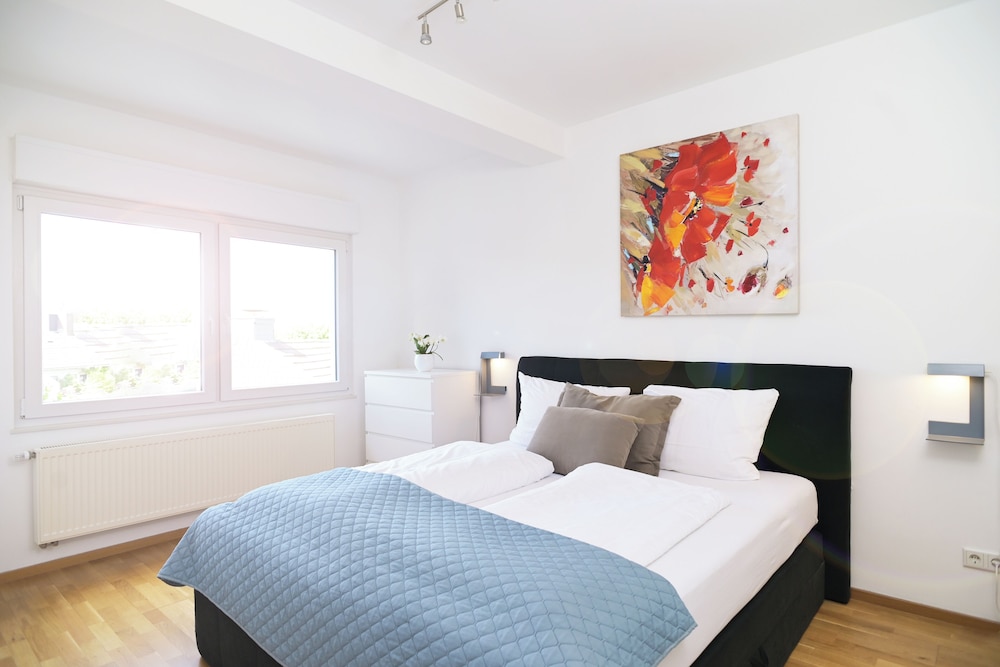 Deluxe Apartment, 1 King Bed, Kitchen