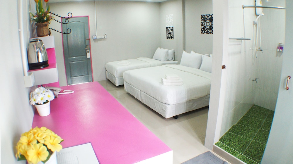 Triple Room photo 2