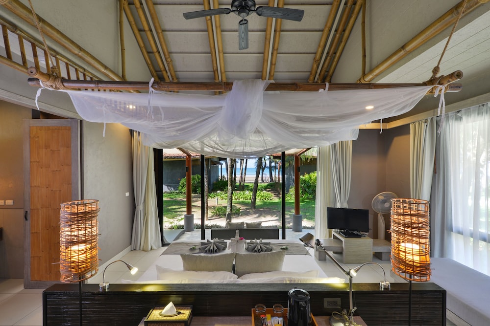 Deluxe Seaview Villa - Photo 1