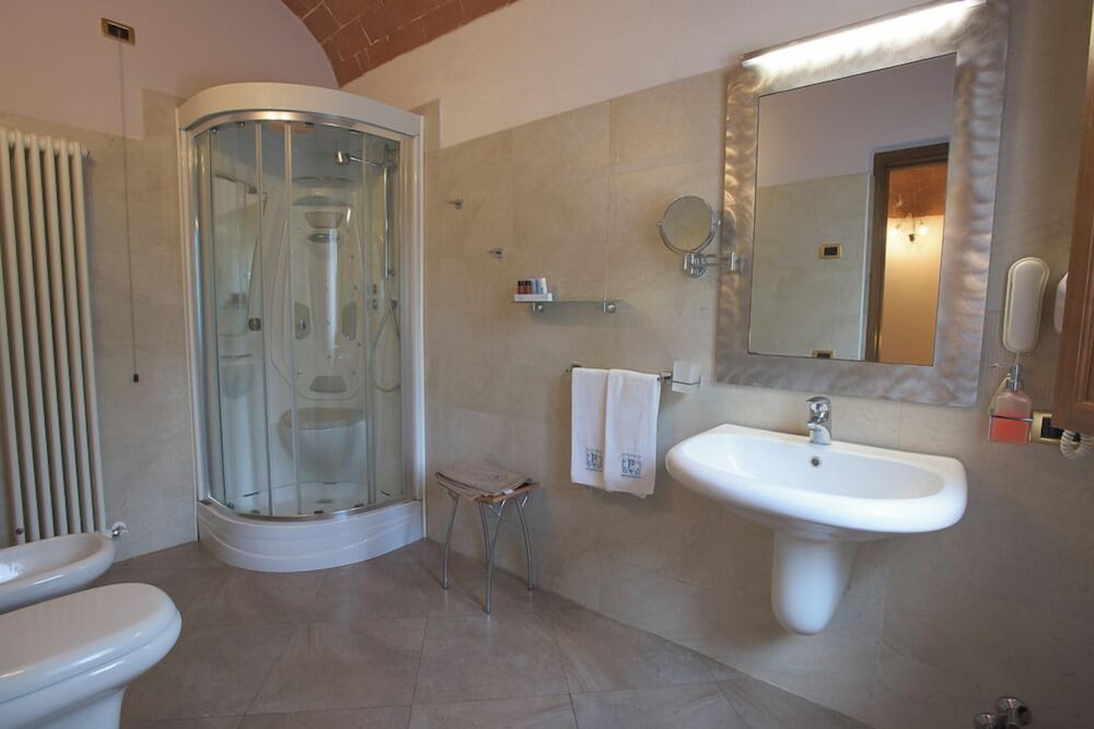 Classic Double Room photo 3
