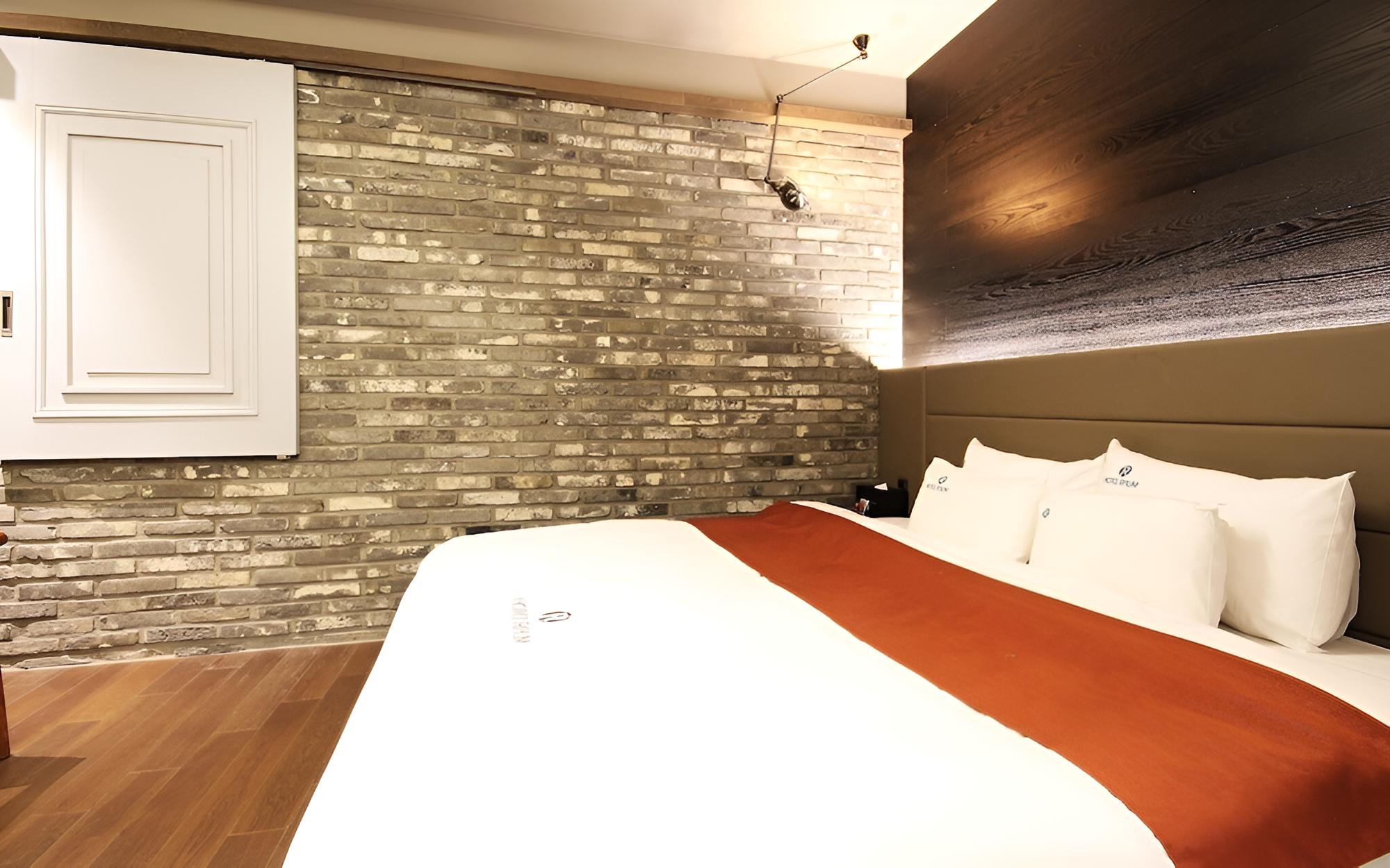Room (Premium (styler equipped 65-inch smar) - Photo 28
