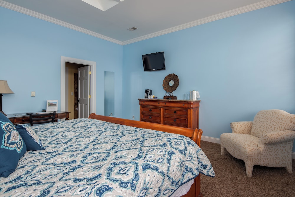 Standard Double Room, Private Bathroom (Room Seven) photo 2