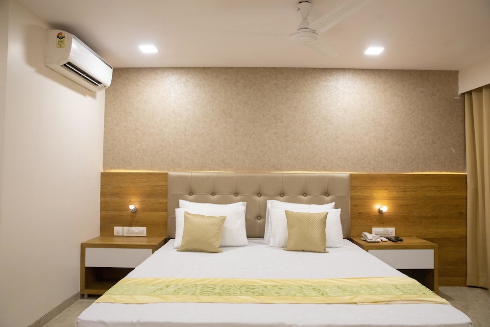 Deluxe Double Room photo 3