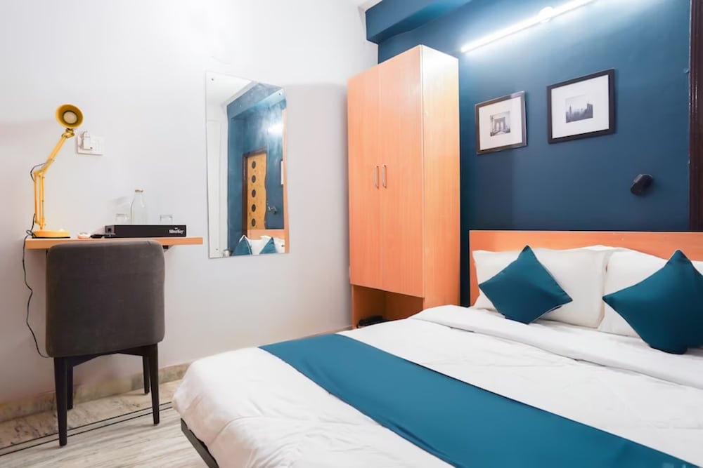 Deluxe Double Room, City View