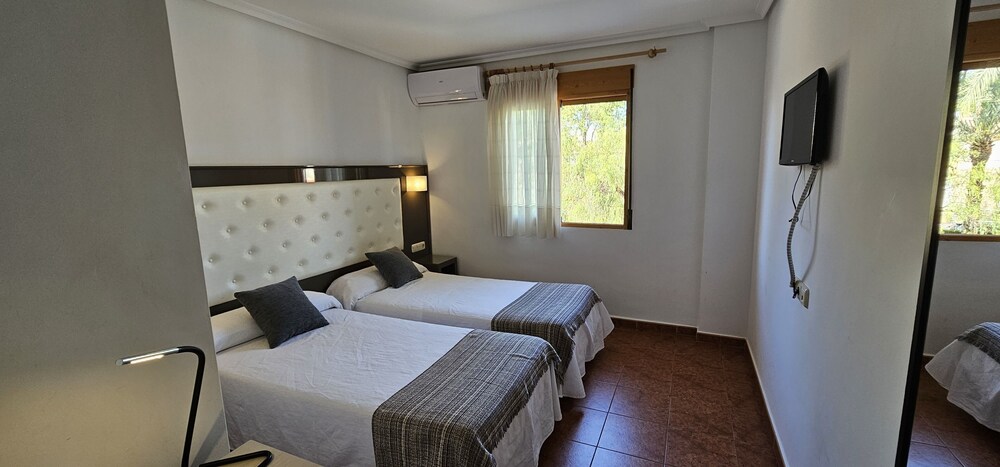 Executive Twin Room photo 2