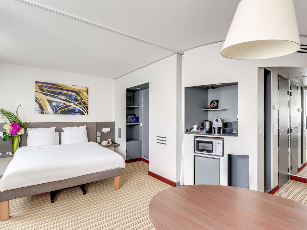 Novotel Suites Paris Montreuil Vincennes — photo 102