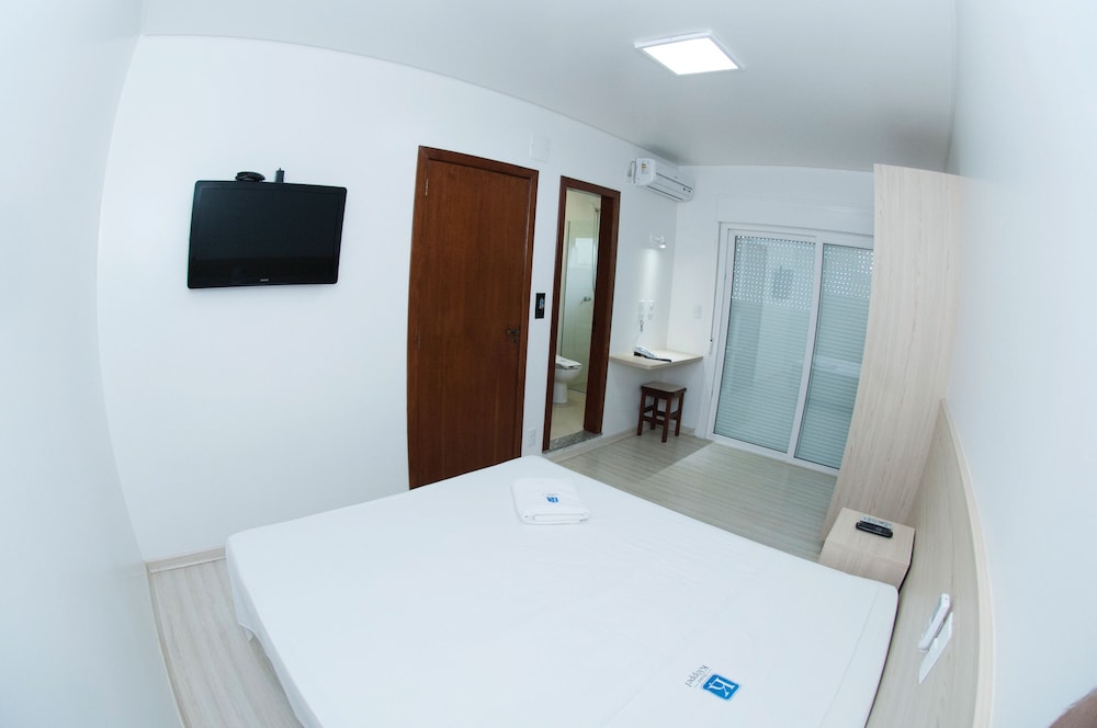 Luxury Double or Twin Room photo 3