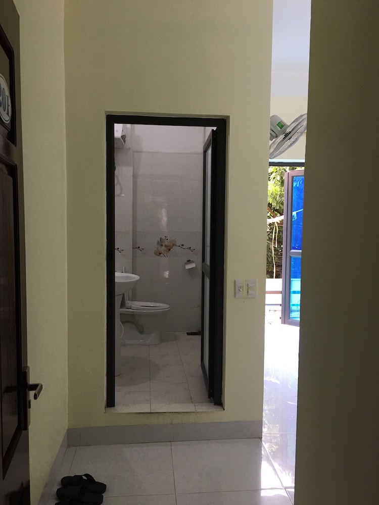 Double Room - Photo 6