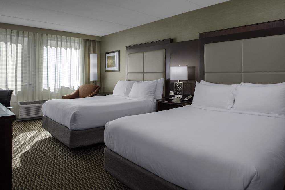 Premium Room, 2 Queen Beds (High Floor) photo 2