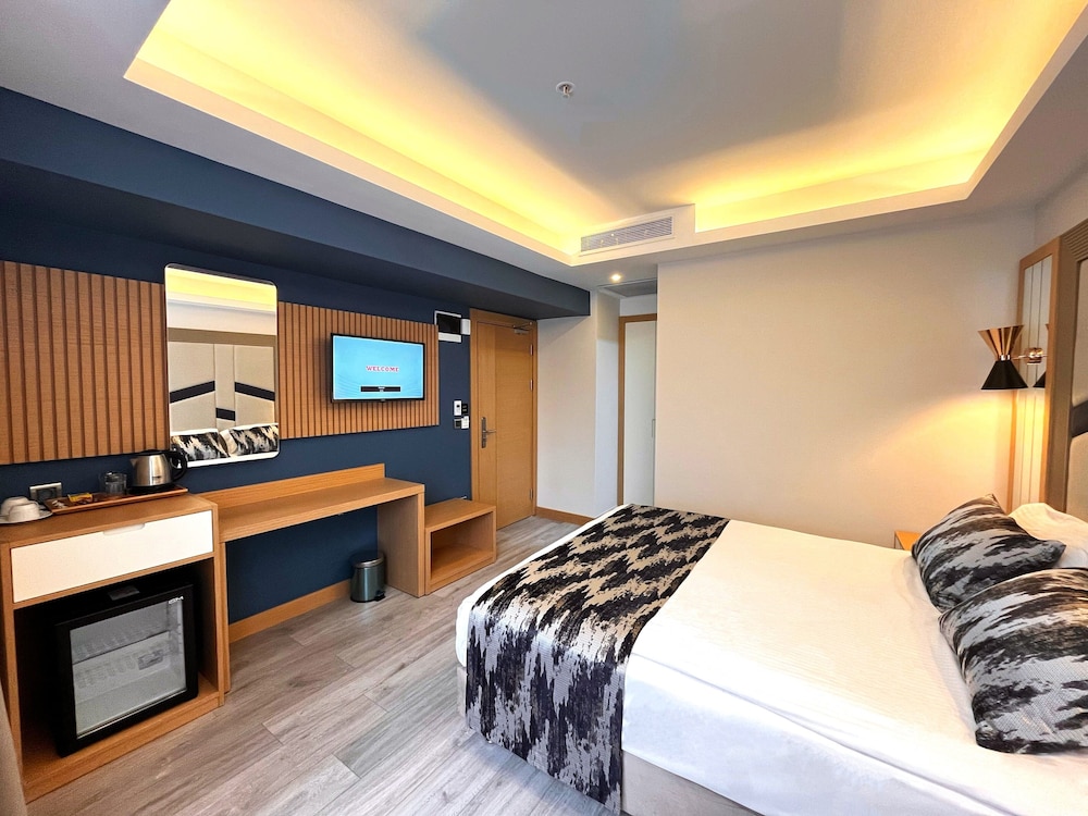Family Connected Room 4 Pax photo 3