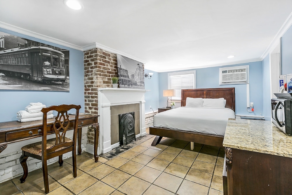 Signature Room, 1 Queen Bed