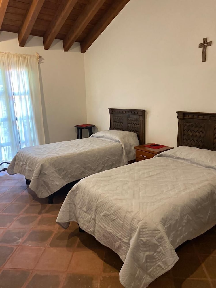 Comfort Twin Room