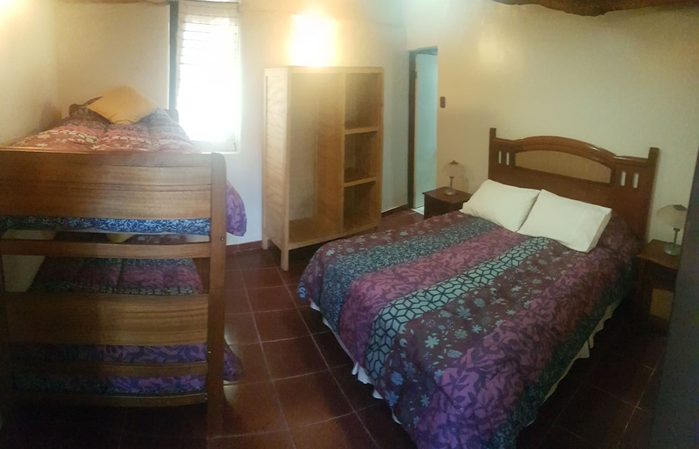 Standard Quadruple Room, Multiple Beds, Private Bathroom photo 1
