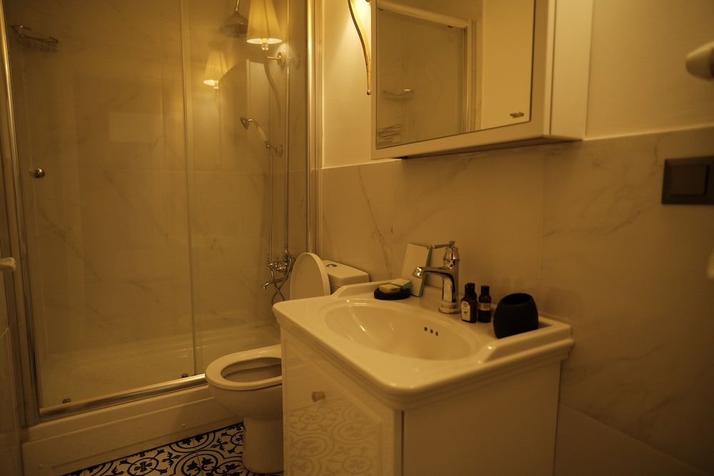 Standard Room photo 2