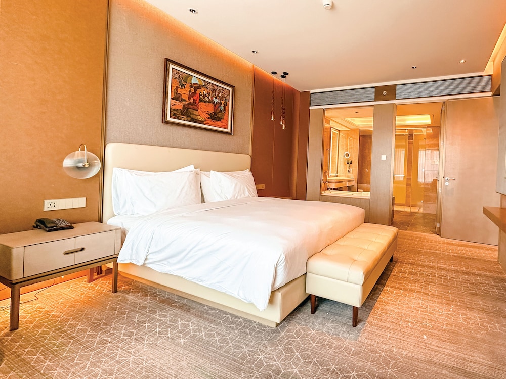Deluxe Room - Photo 1