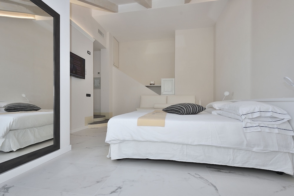 Quadruple Room photo 3