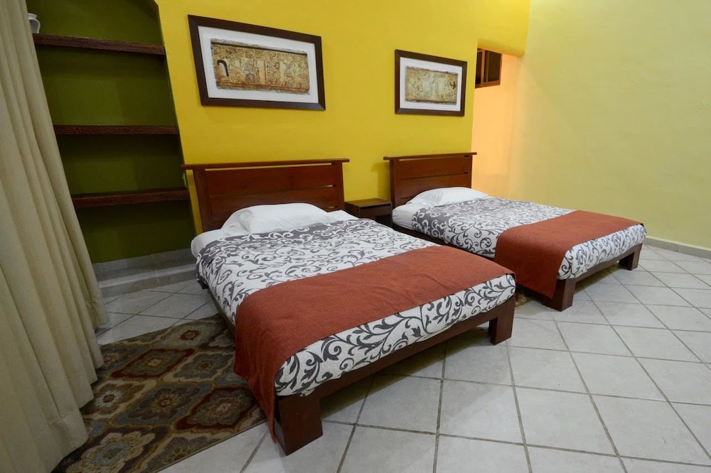 Chambre Deluxe, 2 chambres, salle de bains attenante, côté jardin