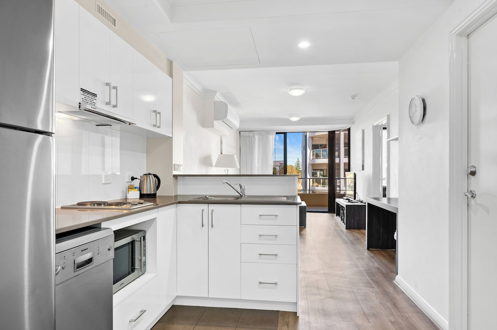 Two bedroom Palladio View - Photo 5