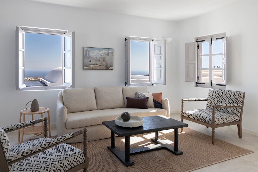 Suite, 1 Bedroom (Balcony) - Photo 1