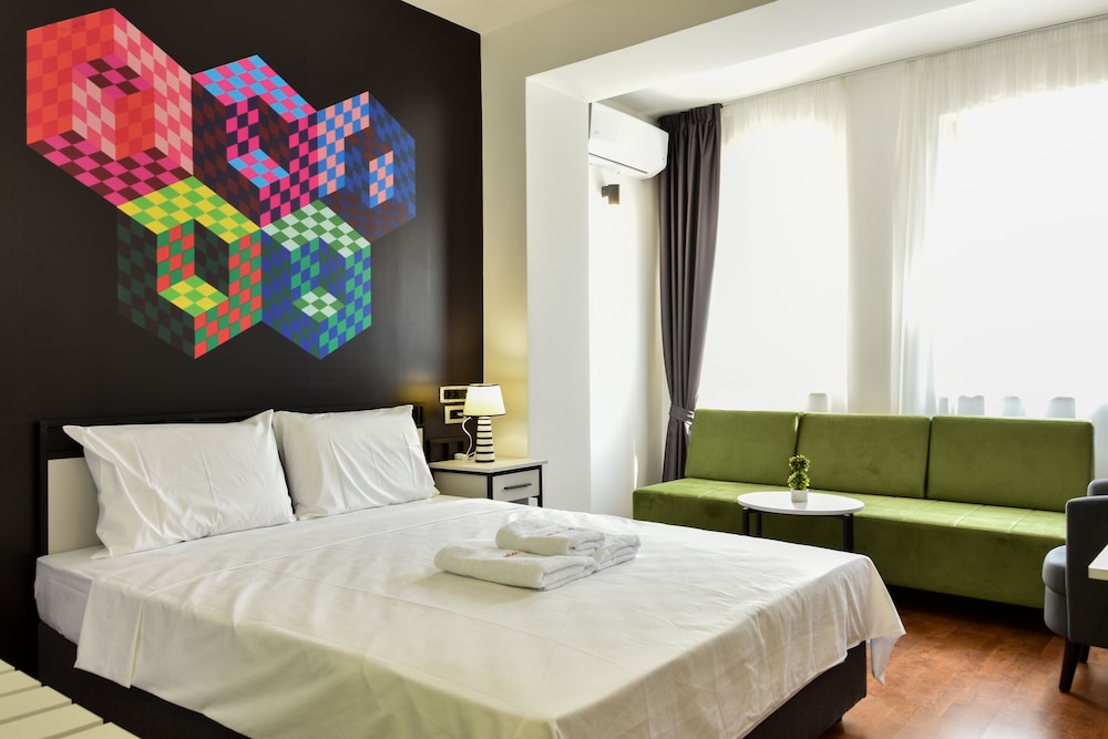 Classic Triple Room - Photo 3