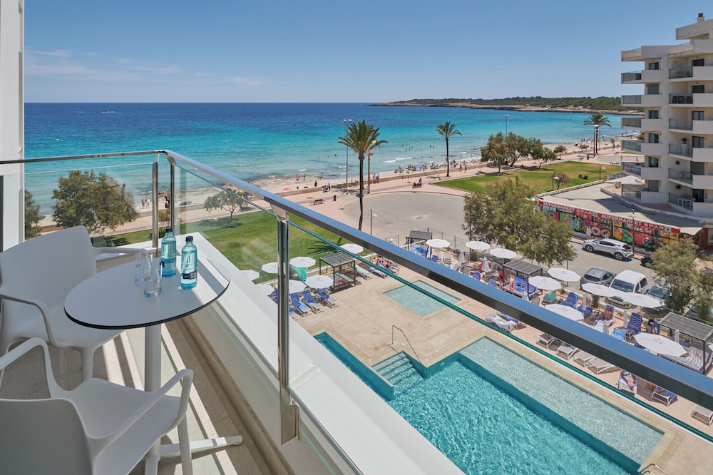 Double Room, Balcony, Partial Sea View - Photo 1