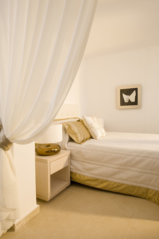 Junior Suite, Caldera View - Photo 7