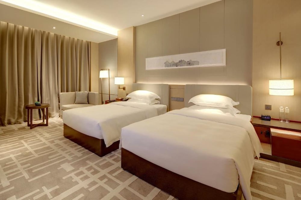 Business Twin Room photo 3
