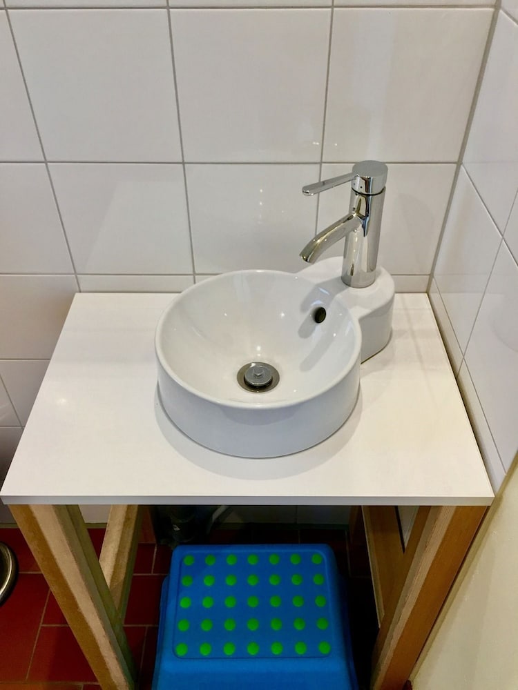Mobile Home photo 3