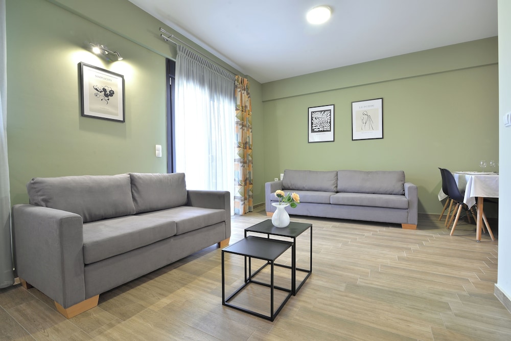 Grand Apartment, 3 Bedrooms photo 1