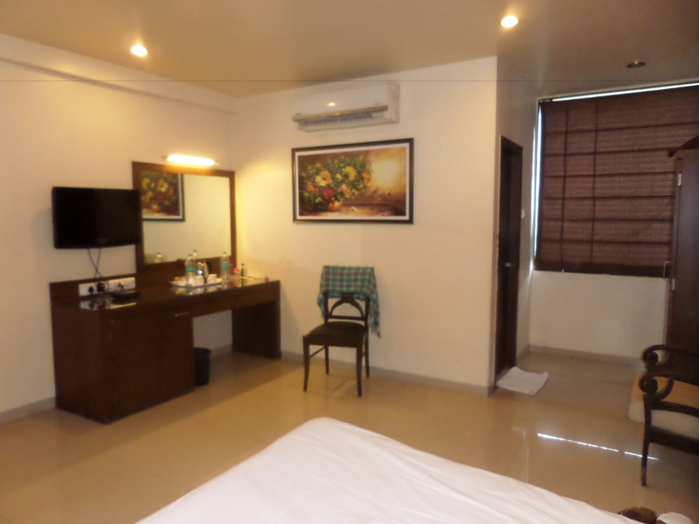 Plush Room photo 3