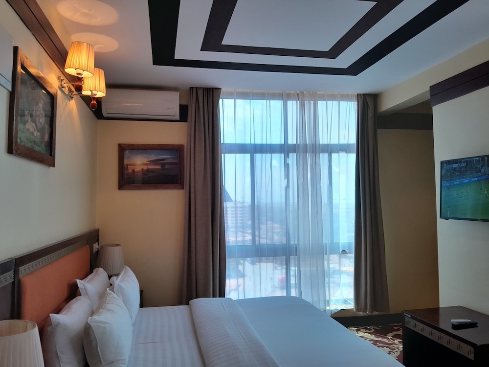 Deluxe Double Room, City View
