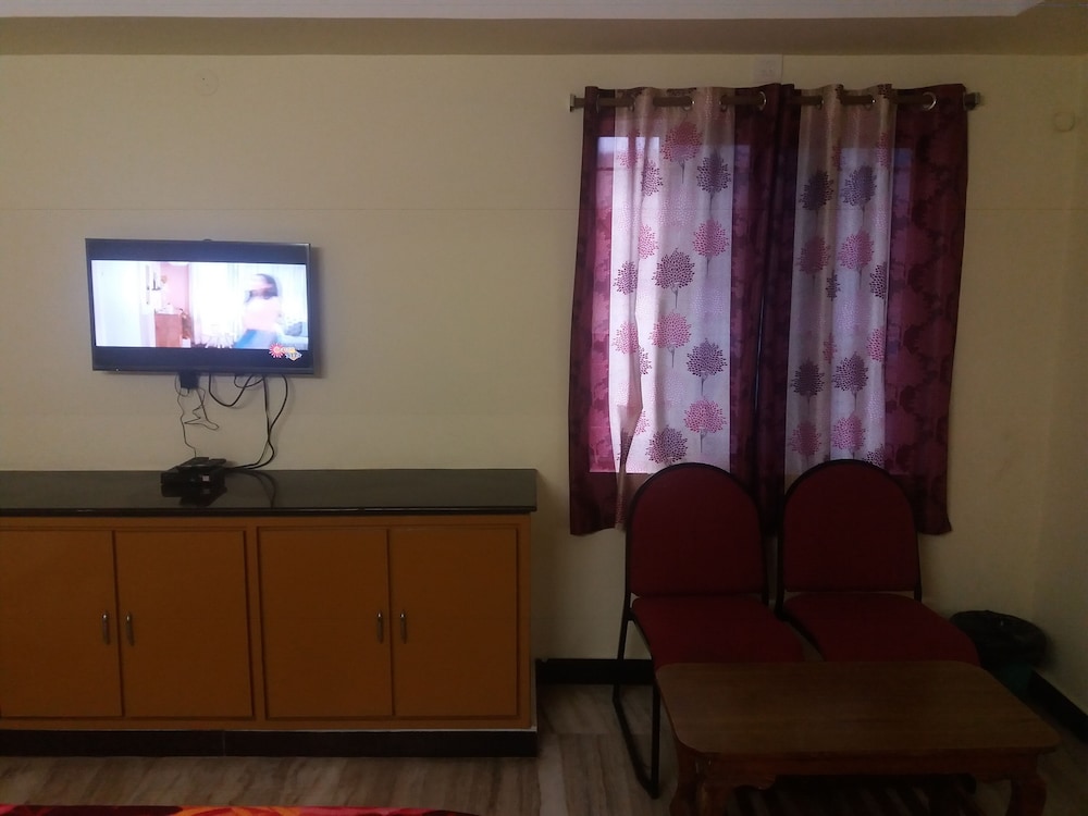 Standard Room (Non AC)