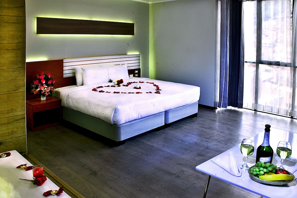 Single Room photo 3
