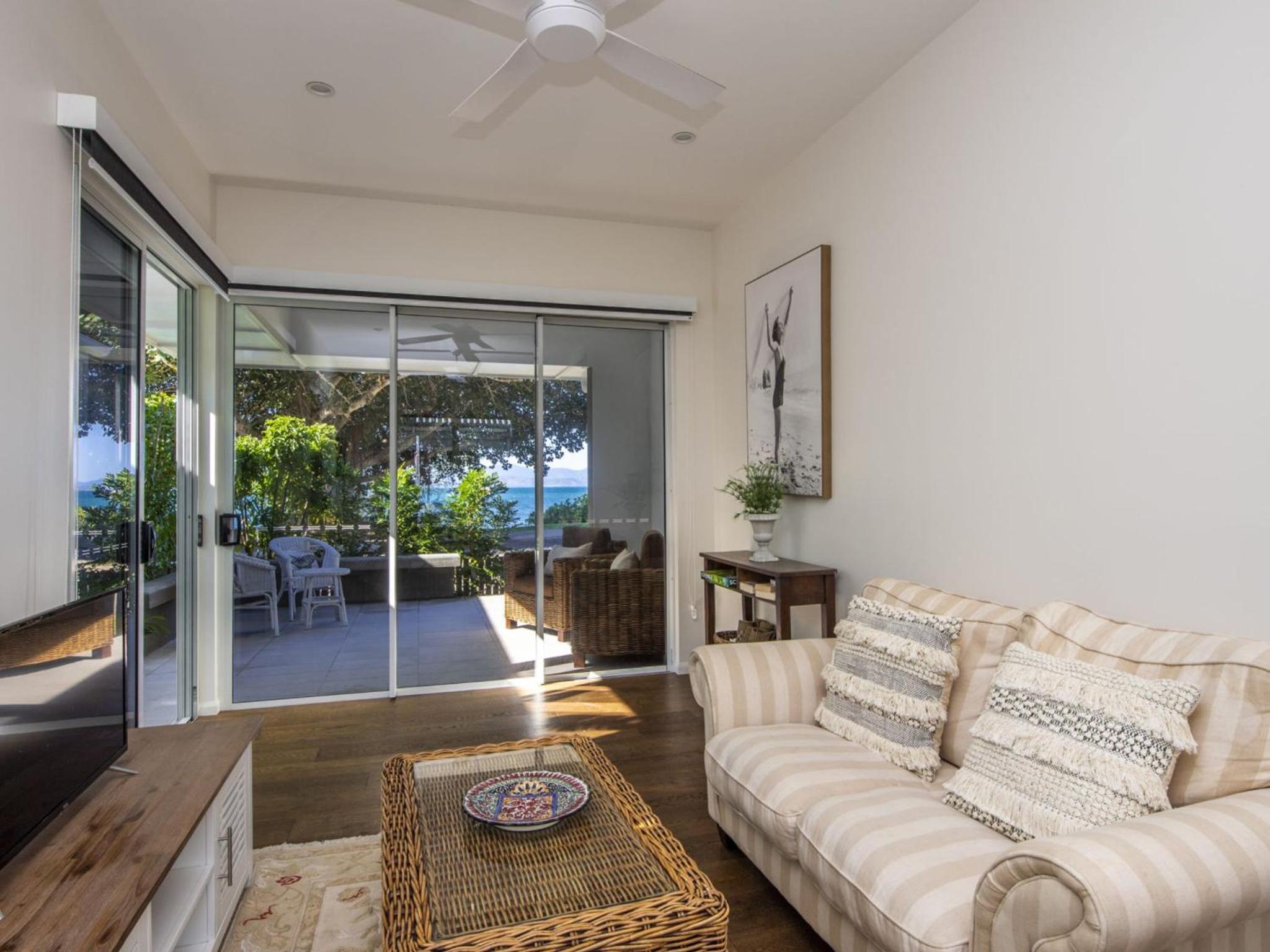 One-Bedroom Villa photo 3