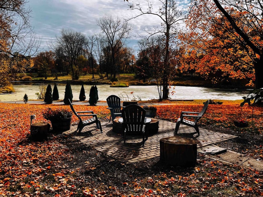 Lakehouse Hot Tub 8 Miles to Downtown On 60 Acres, Zdjęcie 6