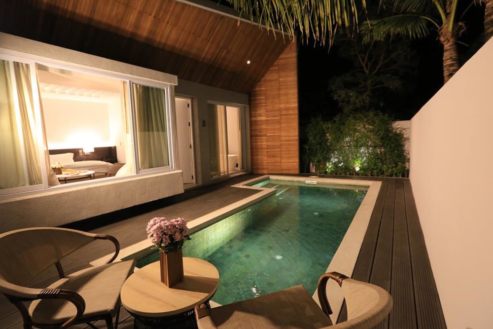 Pool Villa