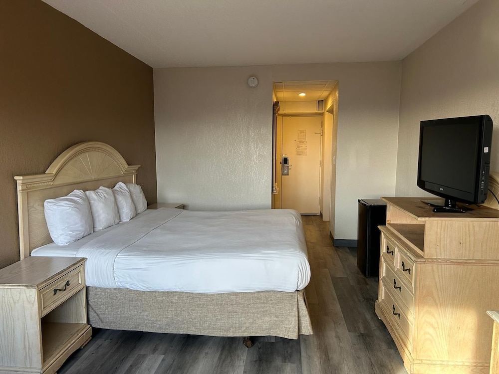 King Bed, Non Smoking