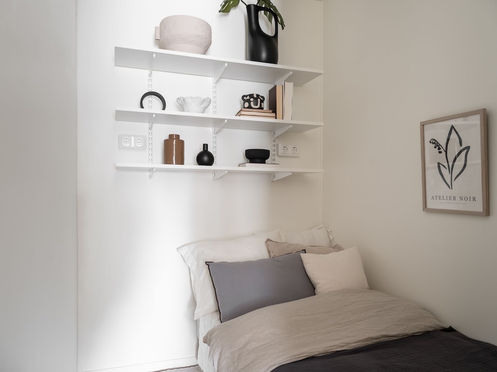 Standard Studio, 2 Twin Beds - Photo 3